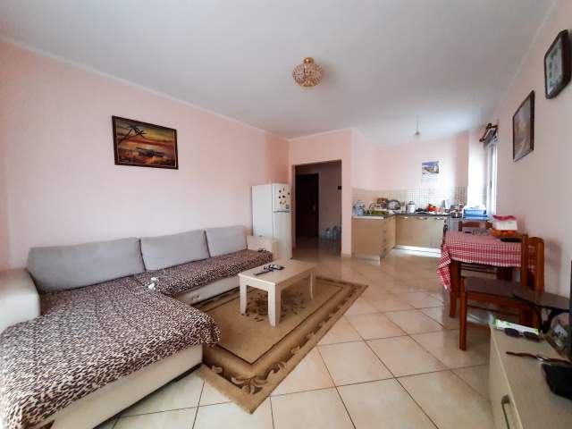 Durres, shitet apartament 1+1+A+BLK Kati 2, 70 m² 60.000 Euro (Rruga Pavaresia)