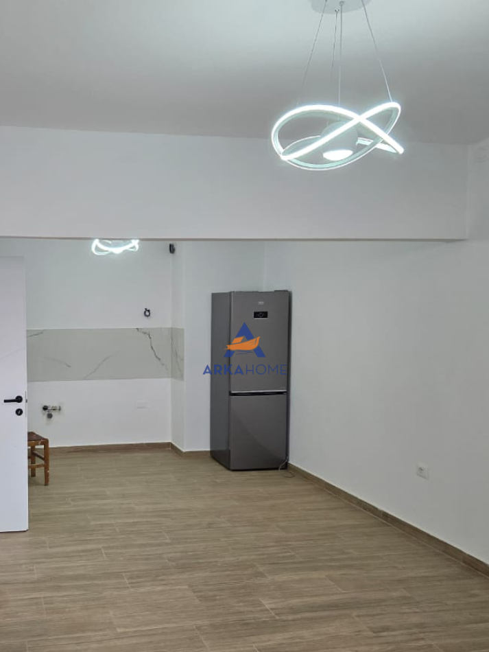 JEPET APARTAMENT ME QERA 1+1+BALLKON 70 m² 500 € (DON BOSKO)