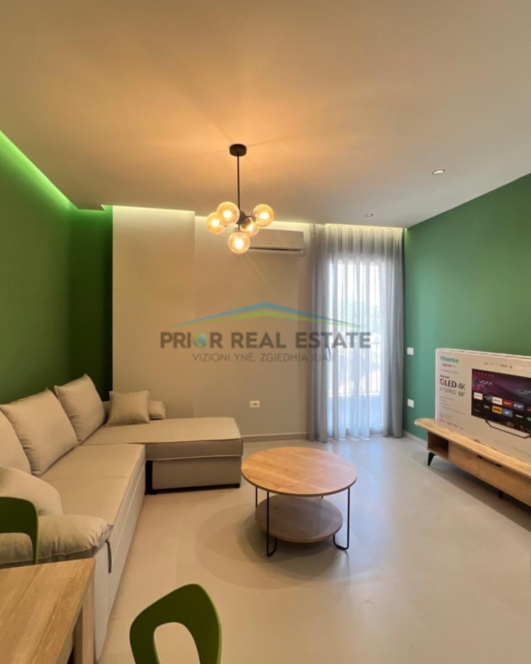 Tirane, jepet me qera apartament 2+1+Ballkon Kati 1, 90 m² 750 € (Don Bosko)