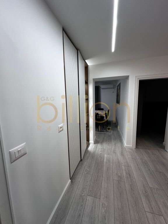 SHESIM SUPER APARTAMENT 2+1 PRANE PAZARIT TE RI, ID: Billion3444