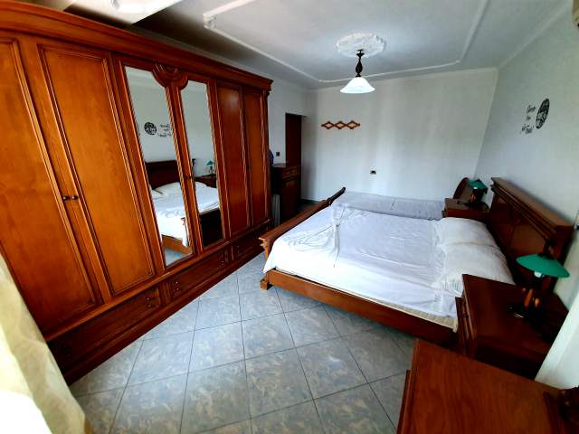 Myslym Shyri Qera500 euro, 60 m² (prane gjimnazit Faik Konica)