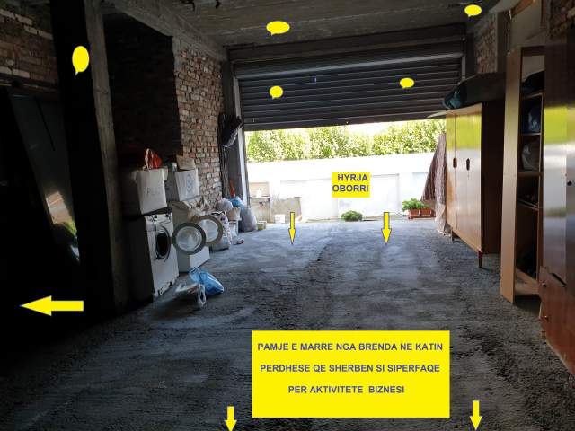Tirane, Shitet Ndërtesë e përzier, ideale për servis makinash, punishte dhe banim me 2-kate, sip.truall 162m², sip.ndërtuar 250m² Cmim 255'000 euro, 100m nga rreth-rrotullimi ri Shkozës mbi Lanë, tek Poligrafiku/Kryegjyshata, në fund rr.A.Demi e kryqëzimi me rr.S.Petrela ose 800mnga Maternitet Ri.