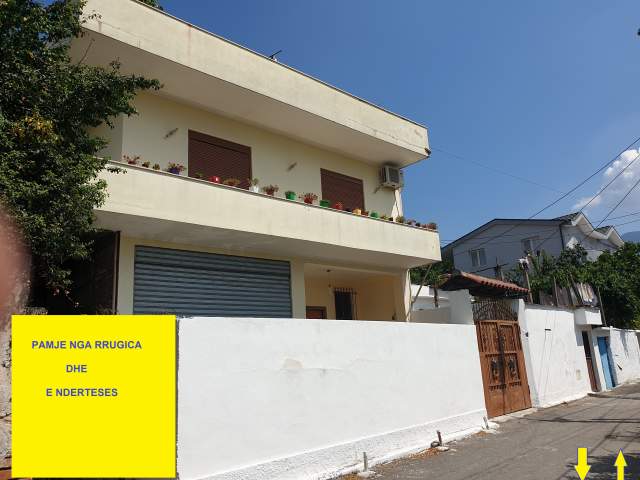 Tirane, Shitet Ndërtesë e përzier, ideale për servis makinash, punishte dhe banim me 2-kate, sip.truall 162m², sip.ndërtuar 250m² Cmim 255'000 euro, 100m nga rreth-rrotullimi ri Shkozës mbi Lanë, tek Poligrafiku/Kryegjyshata, në fund rr.A.Demi e kryqëzimi me rr.S.Petrela ose 800mnga Maternitet Ri.