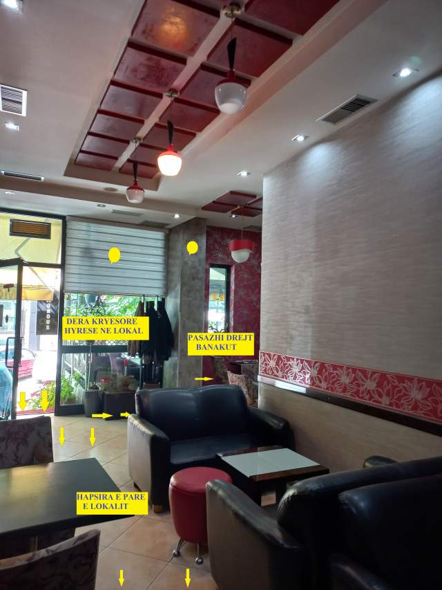 Tirane, Shitet Okazion! Lokal/Njësi Bar-Kafe në funksion, me të gjitha pajisjet, kati përdhes/trotuar, sip.90m², verande 25m², Cmimi 195'000€, në një kompleks banimi tek 5-Mai/ prane Concord Center , 500m nga unaza qendrore Tiranës.