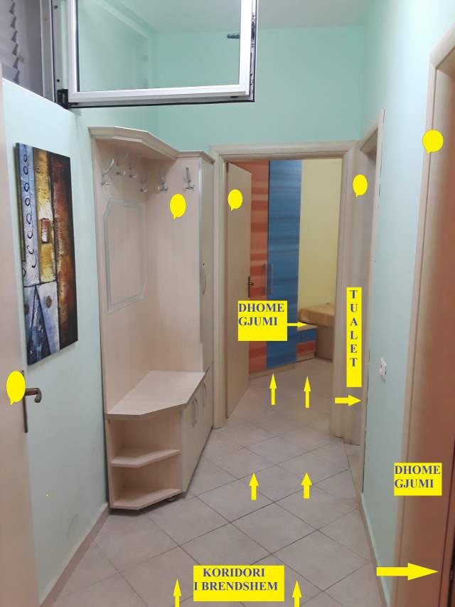 Durrës-Gjiri Lalëzit, Shitet Apartament në një Vilë 2-kate, mes pishave, 30m nga deti, 2+1me verand & oborr, kat1,sip. 90m², Cmimi 185'000€, në Kompleksin Turistik Lura 1, 46 km nga Tirana, si dhe 34km nga Durrësi dhe 174km nga pika kufitare në Kukës/Morinë dhe 264 km nga Prishtina .
