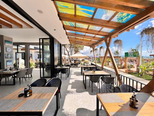Durres, jepet me qera hotel Kati 0, 700 m² 70.000 Euro (Shkembi i Kavajes)