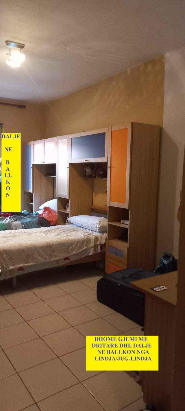 Tirane,Me Qera Apart bollshëm e cilësor, në qendër, tip. 2+1, Kati 3, pallat ekzistus 5-kate, 90m², qera 750 €/muaj, në blv B.Curri, tek pallatet dhe