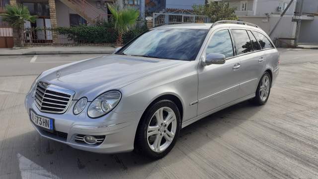 Durres, shitet makine Mercedes-Benz E klas 280 cdi evo Viti 2008, 4.999 Euro