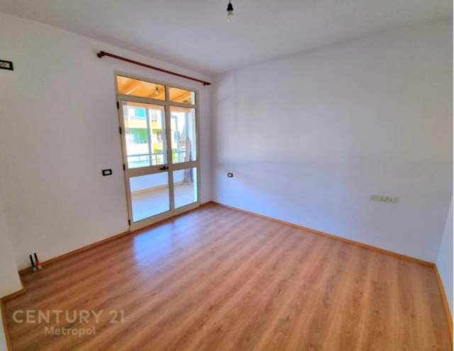 Tirane, shitet 2+1+BLK Kati 2, 109 m² 75.000 Euro