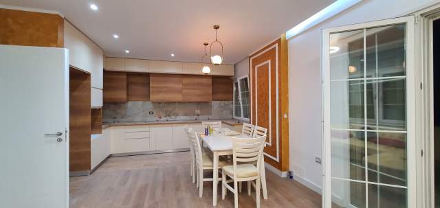 Tirane, jepet me qera apartament 2+1+BLK Kati 4, 120 m² 400 Euro (alajdin frasheri)