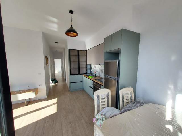 Tirane, jepet me qera apartament 3+1+BLK Kati 8,  110 m² 65.000 Leke (LAPRAKE)