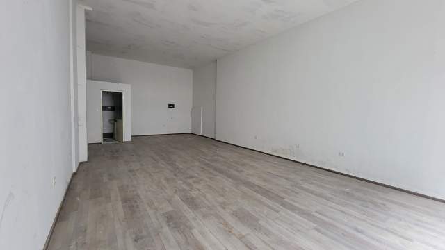 Tirane, jepet me qera dyqan Kati 0, 64 m² 400 Euro (Yzberisht)