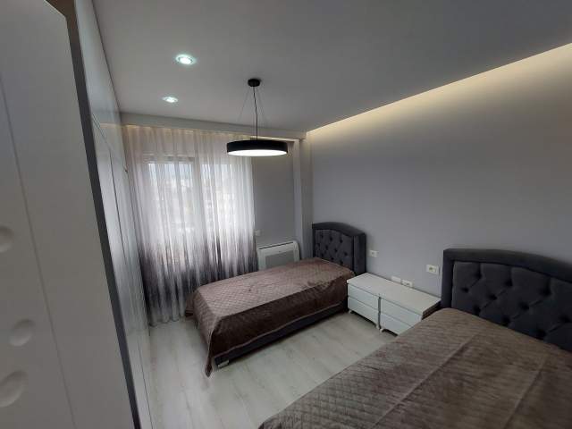 Tirane, jepet me qera apartament 2+1+A+BLK Kati 8, 108 m² 750 Euro (Shkolla e Baletit)