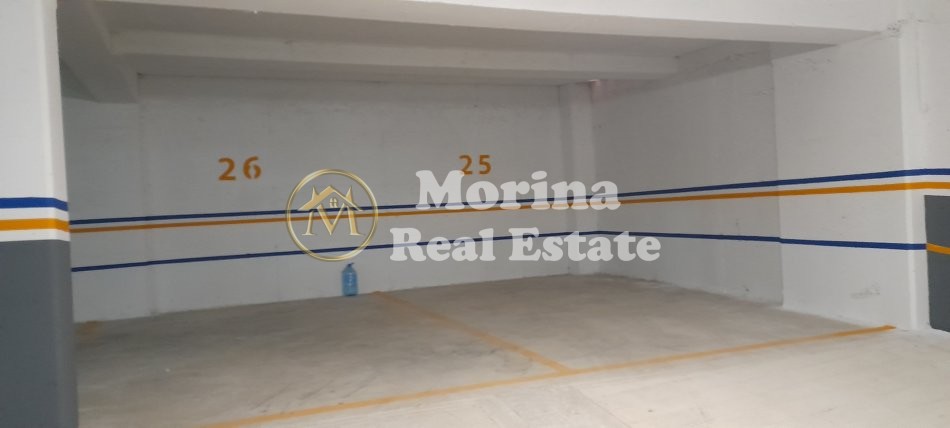 Tirane, shitet ambjent biznesi Kati -2, 1 m² (Rruga e Dibres)