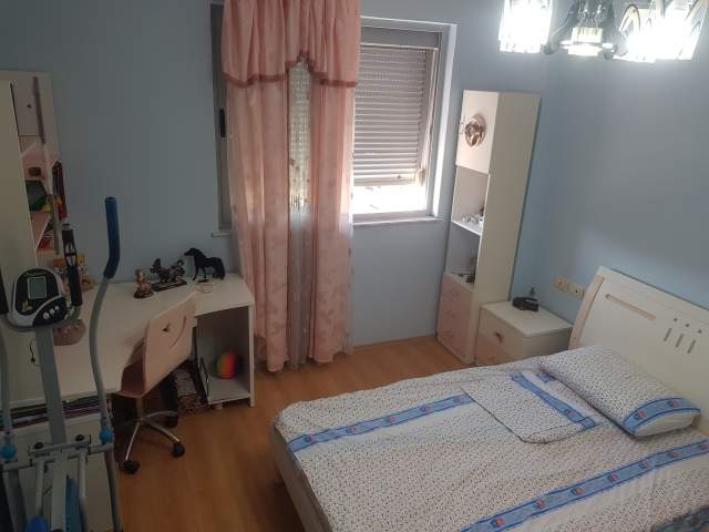 Shkoder, jepet me qera apartament 2+1+A+BLK Kati 7, 400 Euro (Vasil Shanto)
