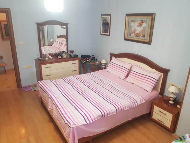 Shkoder, jepet me qera apartament 2+1+A+BLK Kati 7, 400 Euro (Vasil Shanto)