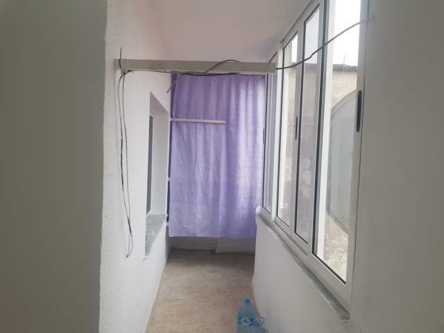 Shkoder, jepet me qera apartament 1+1 Kati 5, 68 m² 20.000 Leke (Parruce)