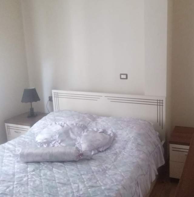 Tirane, jepet me qera apartament 3+1+BLK Kati 3, 140 m² 50.000 Leke (filip jano)