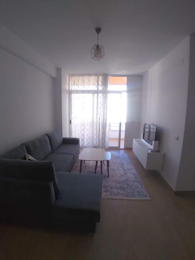 Tirane, jepet me qera apartament 2+1+BLK Kati 7, 90 m² 45.000 Leke (bulevardi kasharit)