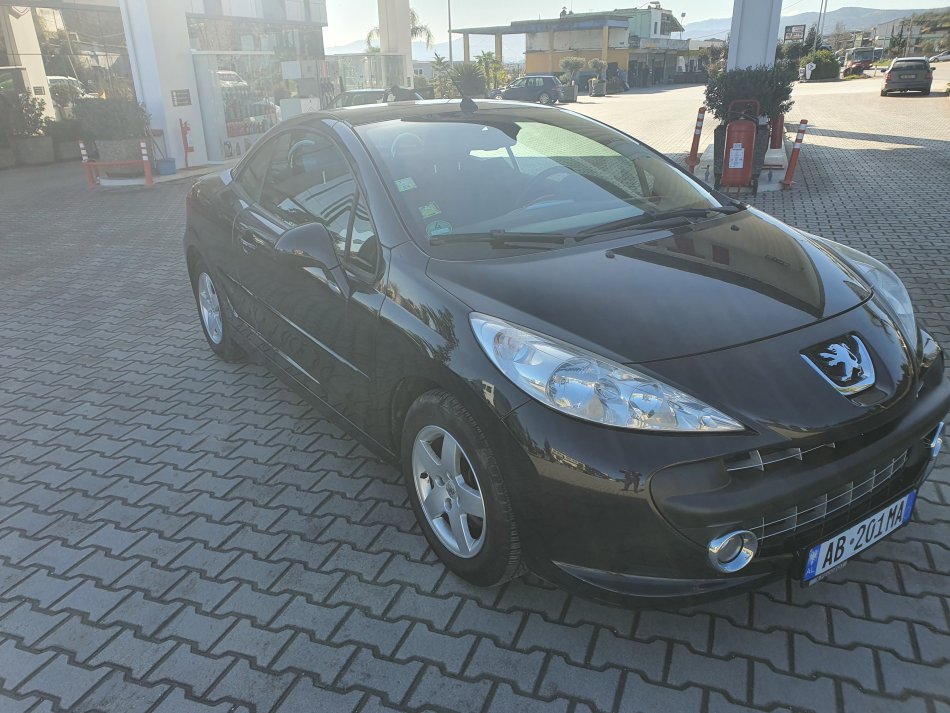 Fier, shes makine Peugeot 207 CC 1.6 Automat Klima Benzin, e zeze automatik Klima 119.000 km 1 €