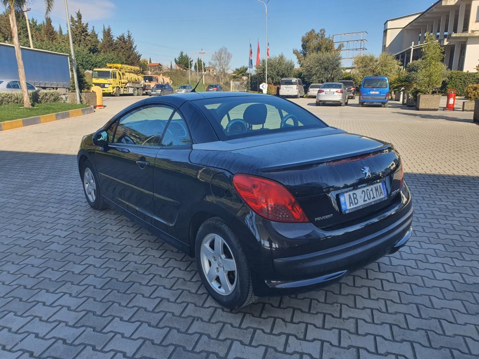 Fier, shes makine Peugeot 207 CC 1.6 Automat Klima Benzin, e zeze automatik Klima 119.000 km 1 €