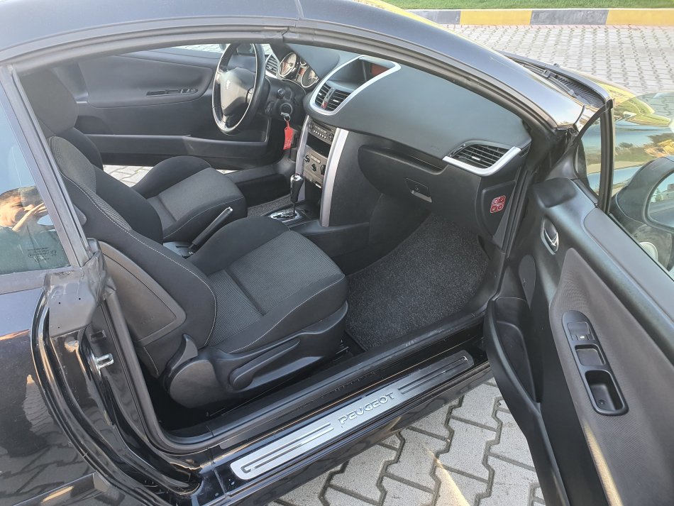 Fier, shes makine Peugeot 207 CC 1.6 Automat Klima Benzin, e zeze automatik Klima 119.000 km 1 €