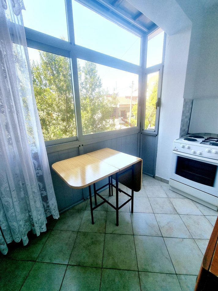 Tirane, jepet me qera apartament 2+1+Aneks Kati 2, 110 m² 490 € (Brryli, Drejtoria E Policise se Pergjithshme, Shkolla Ali Demi)
