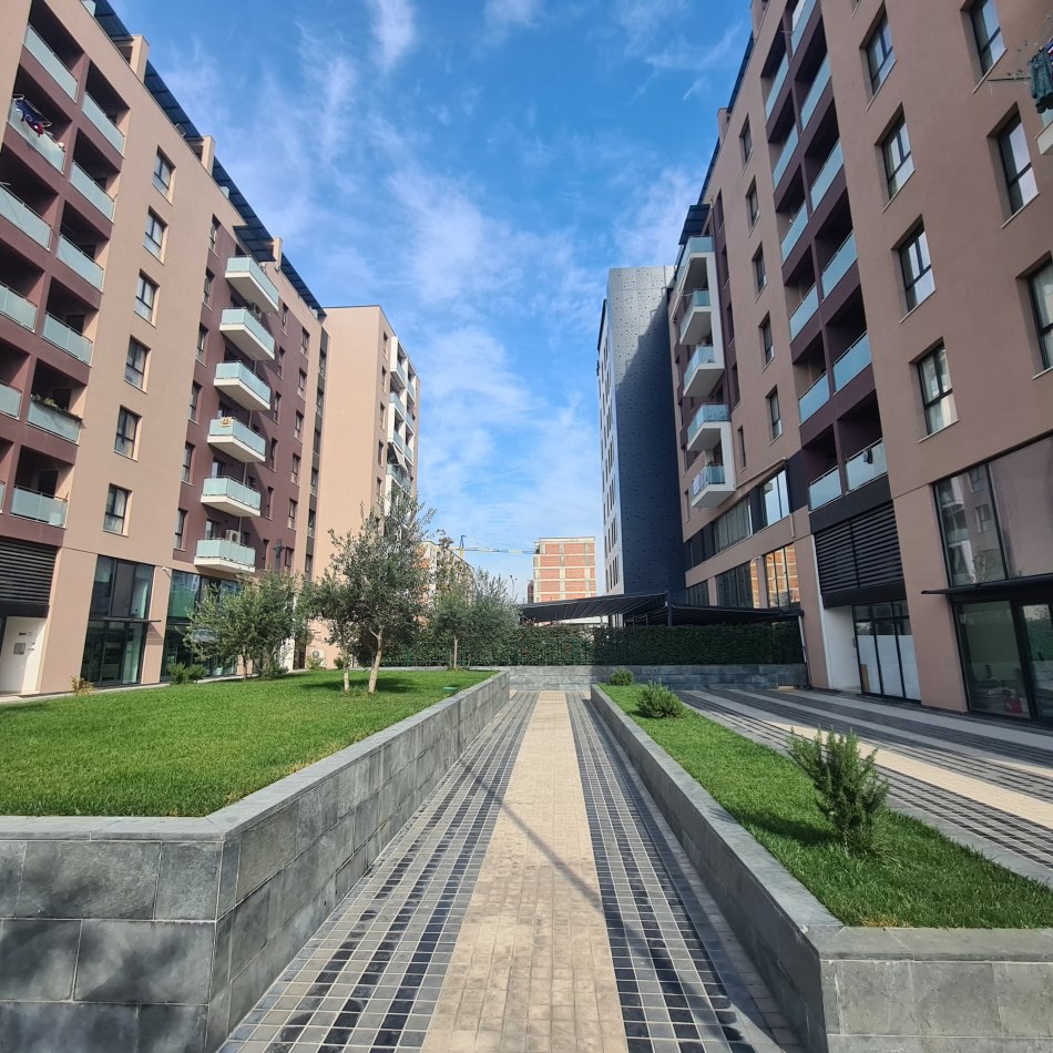 Tirane, shes apartament 3+1+BLK Kati 3, 127 m² 1250 Euro/m2