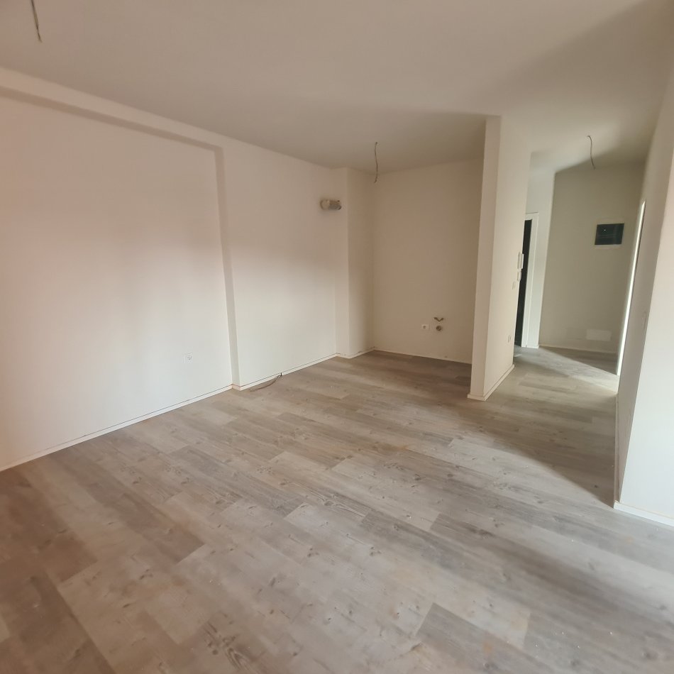 Golden Park 3, shes 2+1+Ballkon Kati 7, 105 m2 (Spitali Amerikan 3)