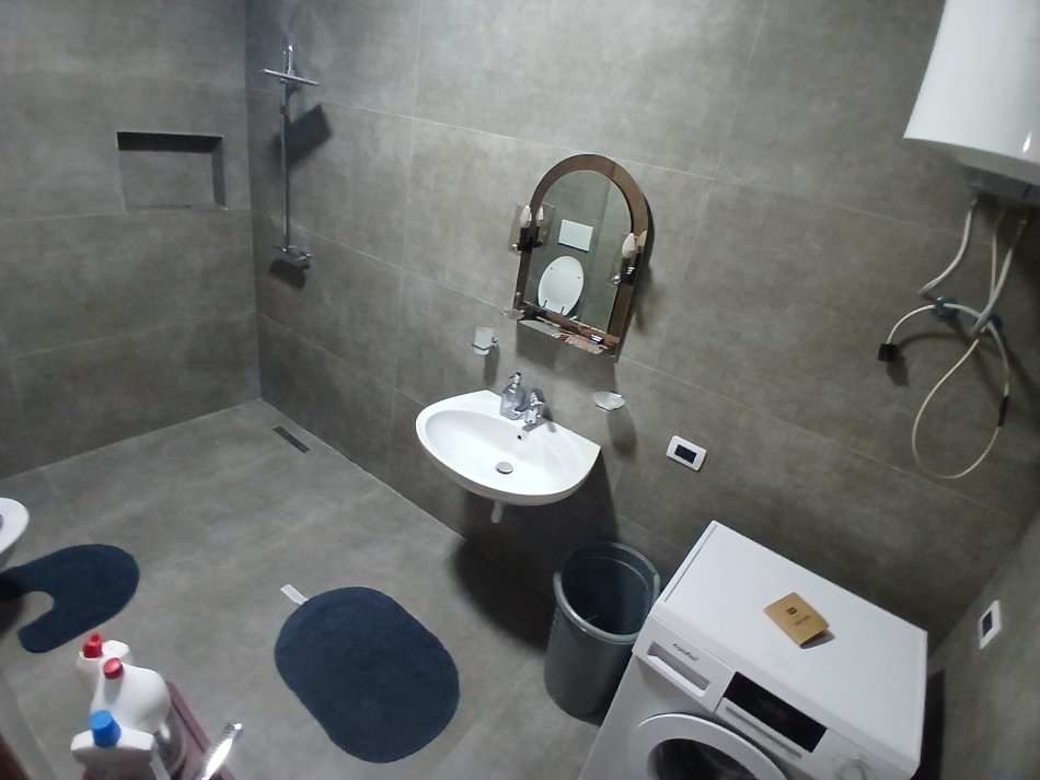 Tirane, jap me qera apartament 1+1+Ballkon Kati 7, 70 m² 450 € (Don bosko)