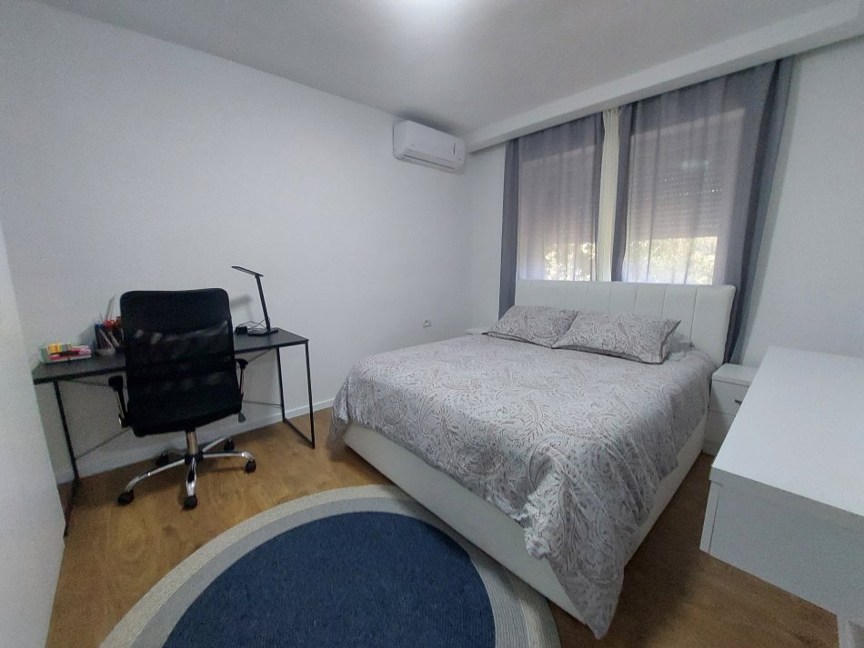 Tirane, jepet me qera garsonier 1+1 Kati 2, 35 m² 350 € 