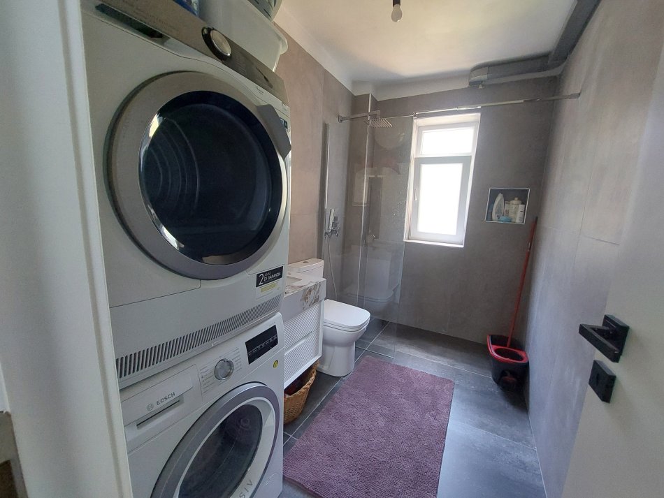 Tirane, jepet me qera garsonier 1+1 Kati 2, 35 m² 350 € 
