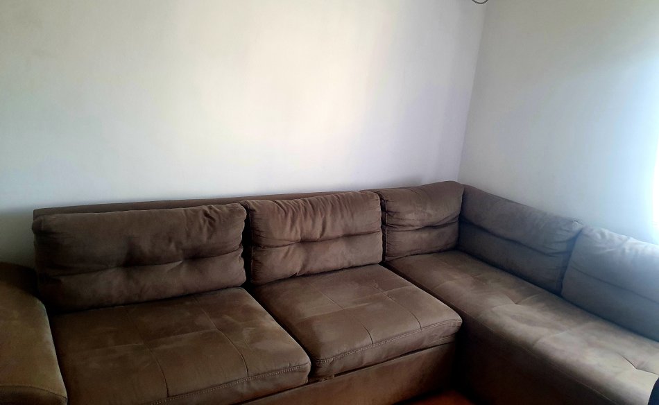 Tirane, jepet me qera shtepi 1+1 Kati 1, 70 m² 260 € (Hasan Meniku)