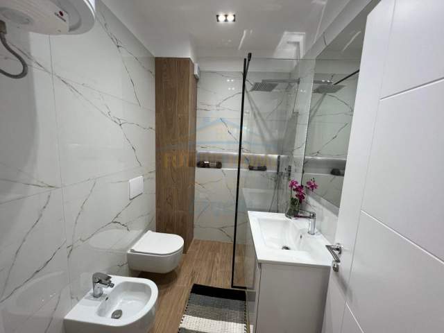 Tirane, shes apartament 2+1+BLK Kati 2, 112 m² 186.000 Euro (Kopshti Botanik)