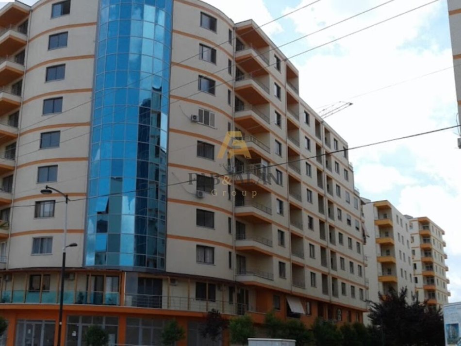 Tirane, shitet garsonier , Kati 4, 45 m² 52,000 € (Astir)