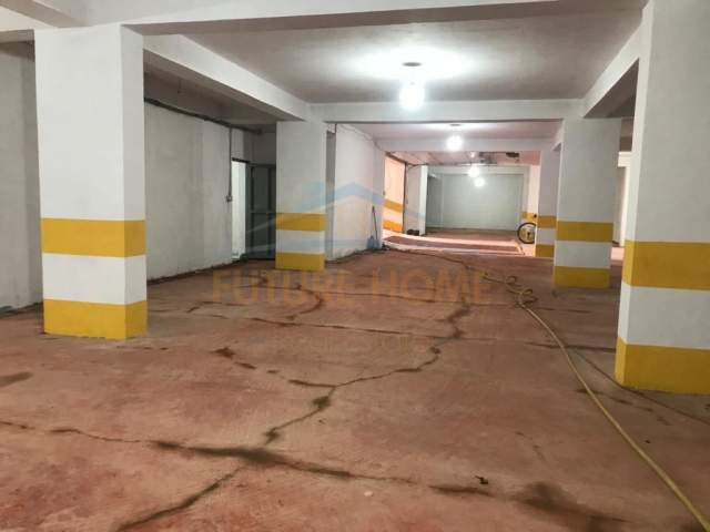 Tirane, shitet magazine Kati -1, 416 m² 380.000 Euro (Bulevardi Gjergj Fishta)