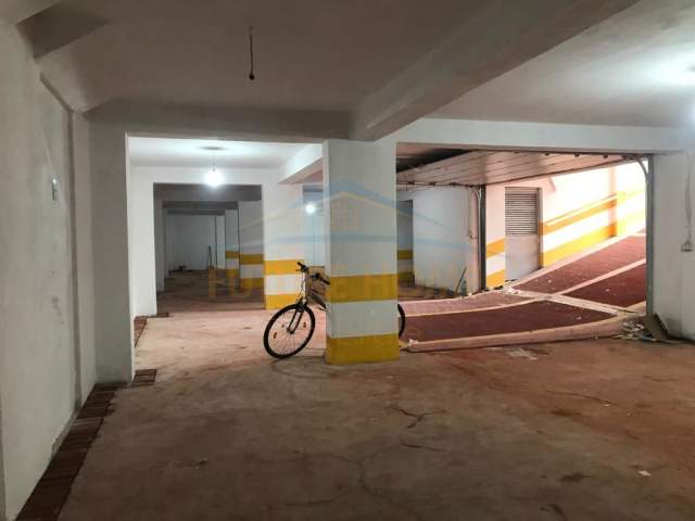 Tirane, shitet magazine Kati -1, 416 m² 380.000 Euro (Bulevardi Gjergj Fishta)