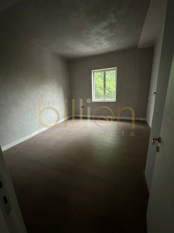 Tirane, jepet me qera apartament 2+1 Kati 3, 91 m² 1.000 € (Rruga Sami Frasheri)
