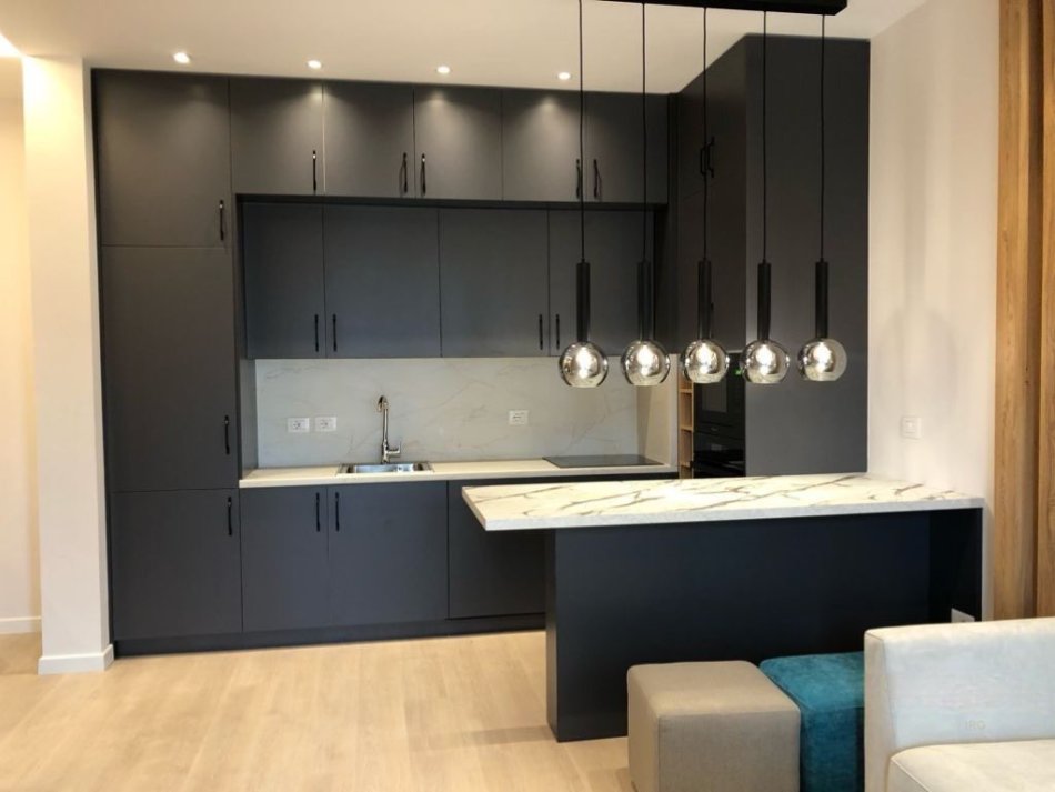 Tirane, shitet apartament 1+1 Kati 5, 70 m² 159.000 € (Pazari Ri)