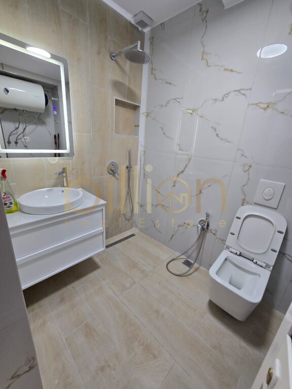 Tirane, shitet apartament 2+1 Kati 3, 71 m² 160.000 € (Rruga e Elbasanit, Tirana, Albania)