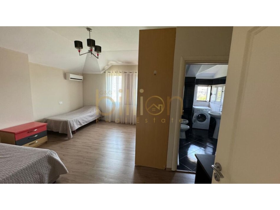 Tirane, jepet me qera apartament 2+1 Kati 3, 110 m² 800 € (Liqeni, Tirana, Albania)