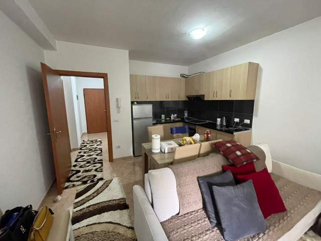 Tirane, shitet apartament 1+1+BLK Kati 2, 75 m² 78.000 Euro (Yzberisht)