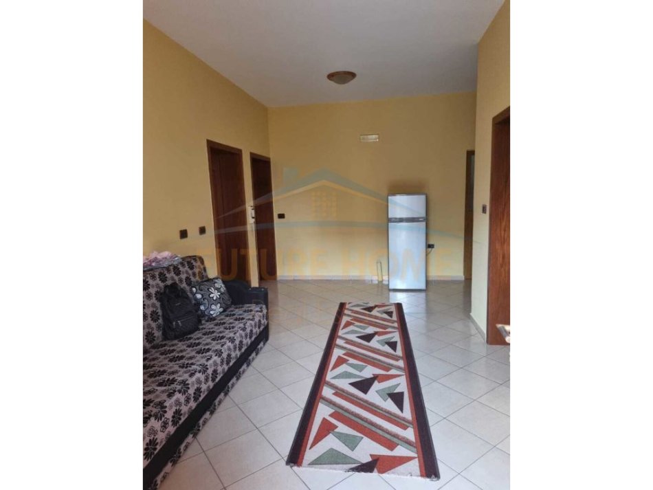 Durres, shitet shtepi 3 Katshe Kati 0, 359 m² 280.000 € (Tregu Industrial, Durres)