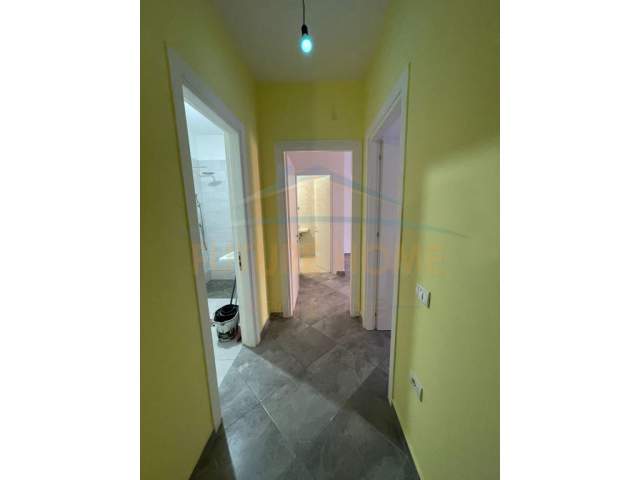 Tirane, jepet me qera apartament 2+1+BLK Kati 2, 107 m² 400 Euro