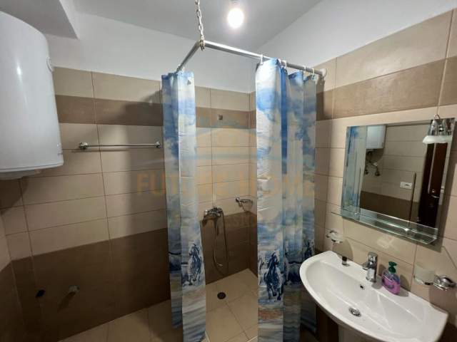 Korce, shitet apartament 2+1+BLK Kati 8, 120 m² 72.000 Euro (Lagjia 18, Korçë)