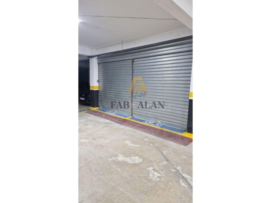 Tirane, shitet apartament 3+1 Kati 4, 122 m² 155,000 € (Varri i Bamit)