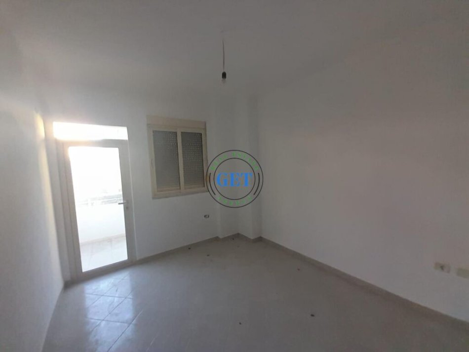 Shitet, Apartament 2+1, Prane Spitalit, Durres