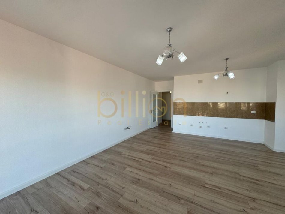 Tirane, shitet apartament 1+1+Ballkon Kati 5, 71 m² 155.000 € (Zogu Zi, Tirana, Albania)