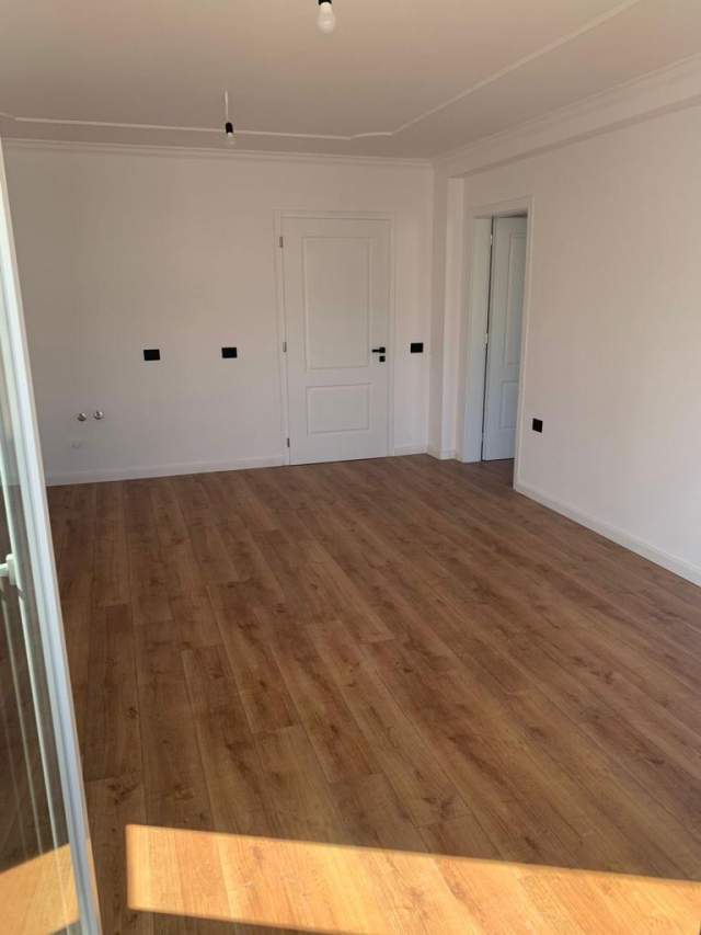 Tirane, shitet apartament 3+1+BLK Kati 4, 130 m² 155.000 Euro (Ish Parku)