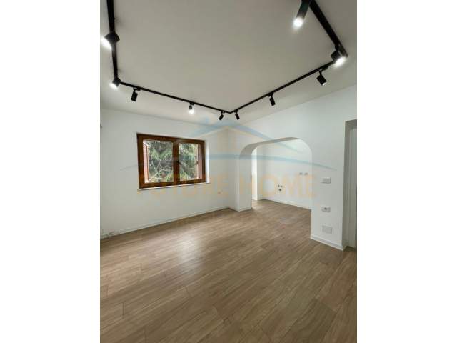 Tirane, jepet me qera apartament 1+1+BLK Kati 2, 58 m² 500 Euro (rruga elbasanit)